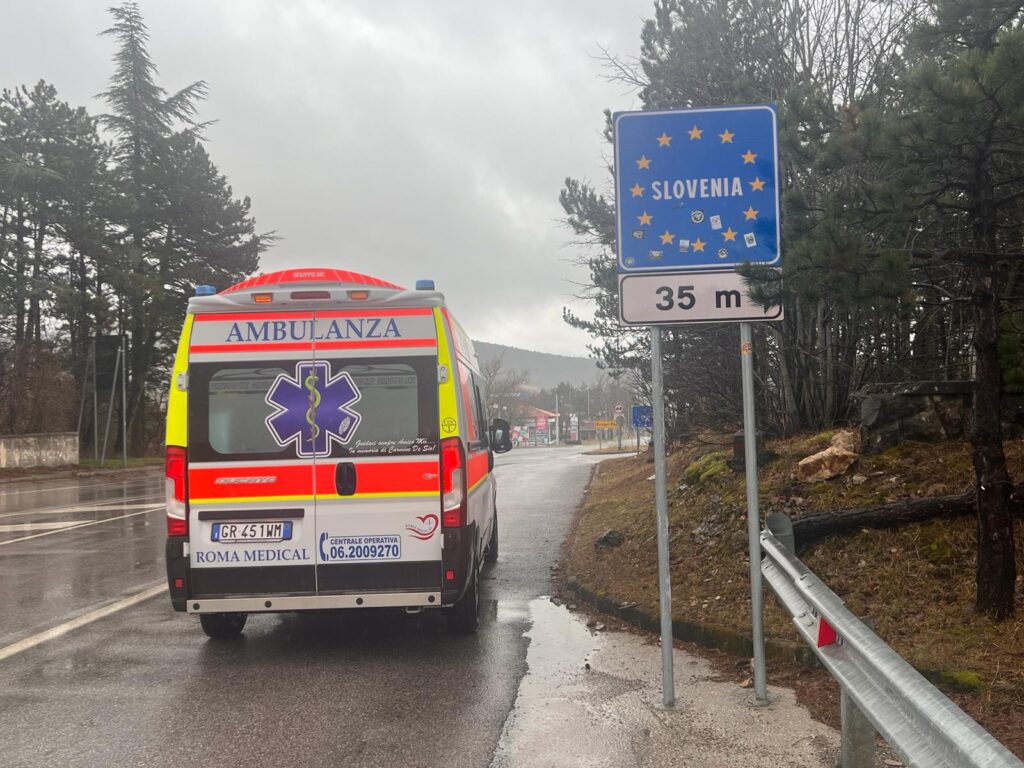 Ambulanze H24 | Pronto Soccorso Sanitario | La tua ambulanza in 20 minuti