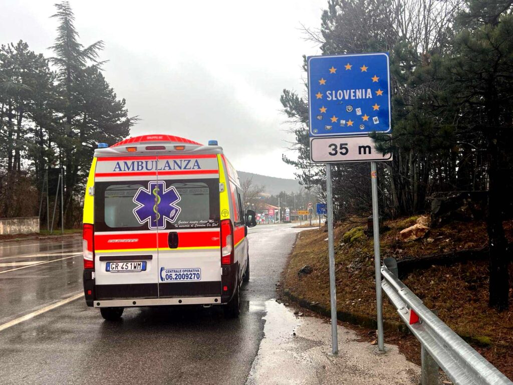 Ambulanze H24 | Pronto Soccorso Sanitario | La tua ambulanza in 20 minuti